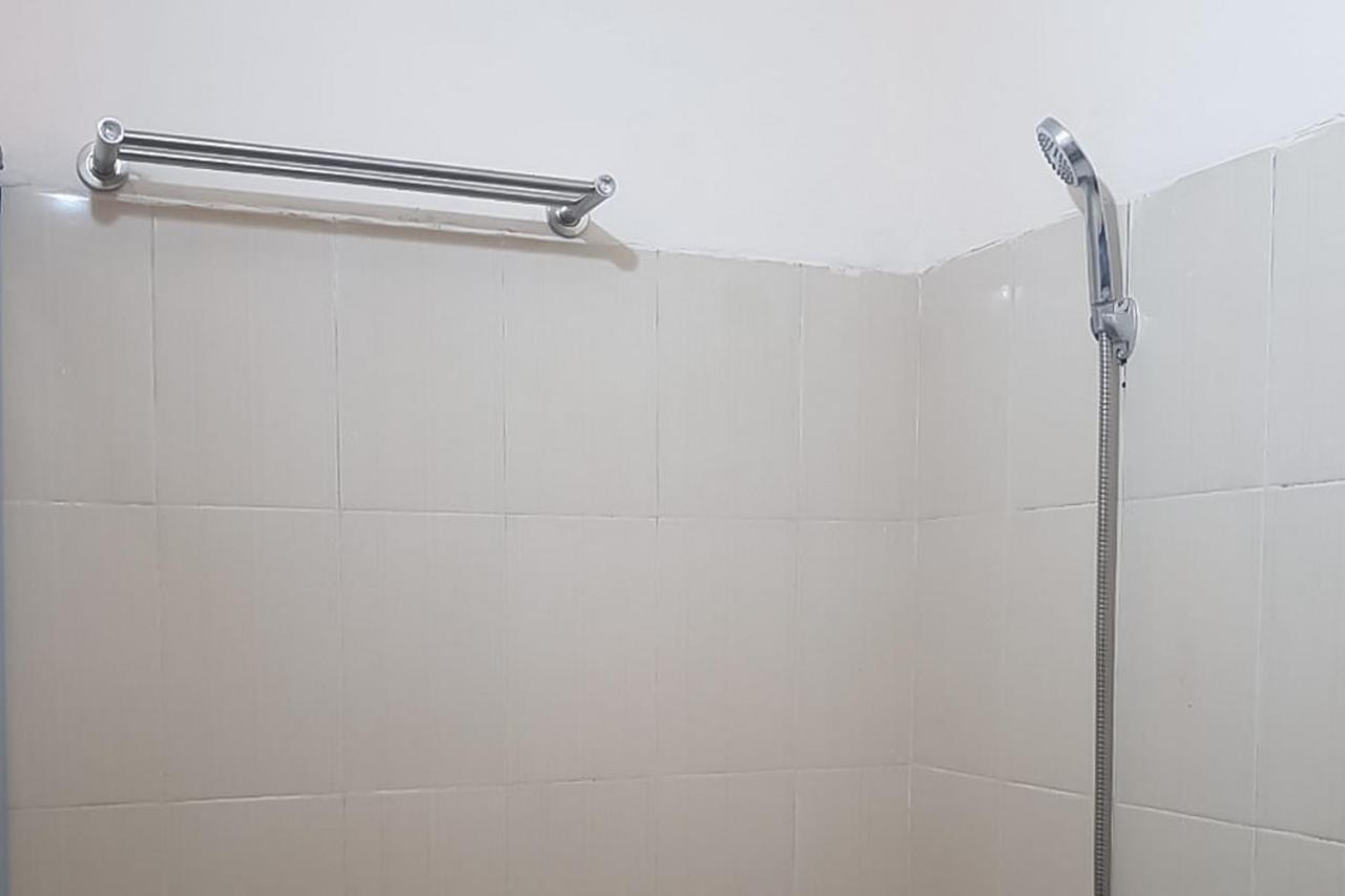 Waringin Residence Redpartner Medan Buitenkant foto