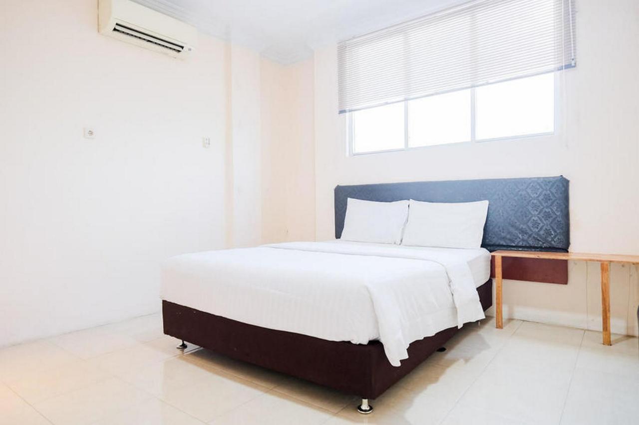 Waringin Residence Redpartner Medan Buitenkant foto